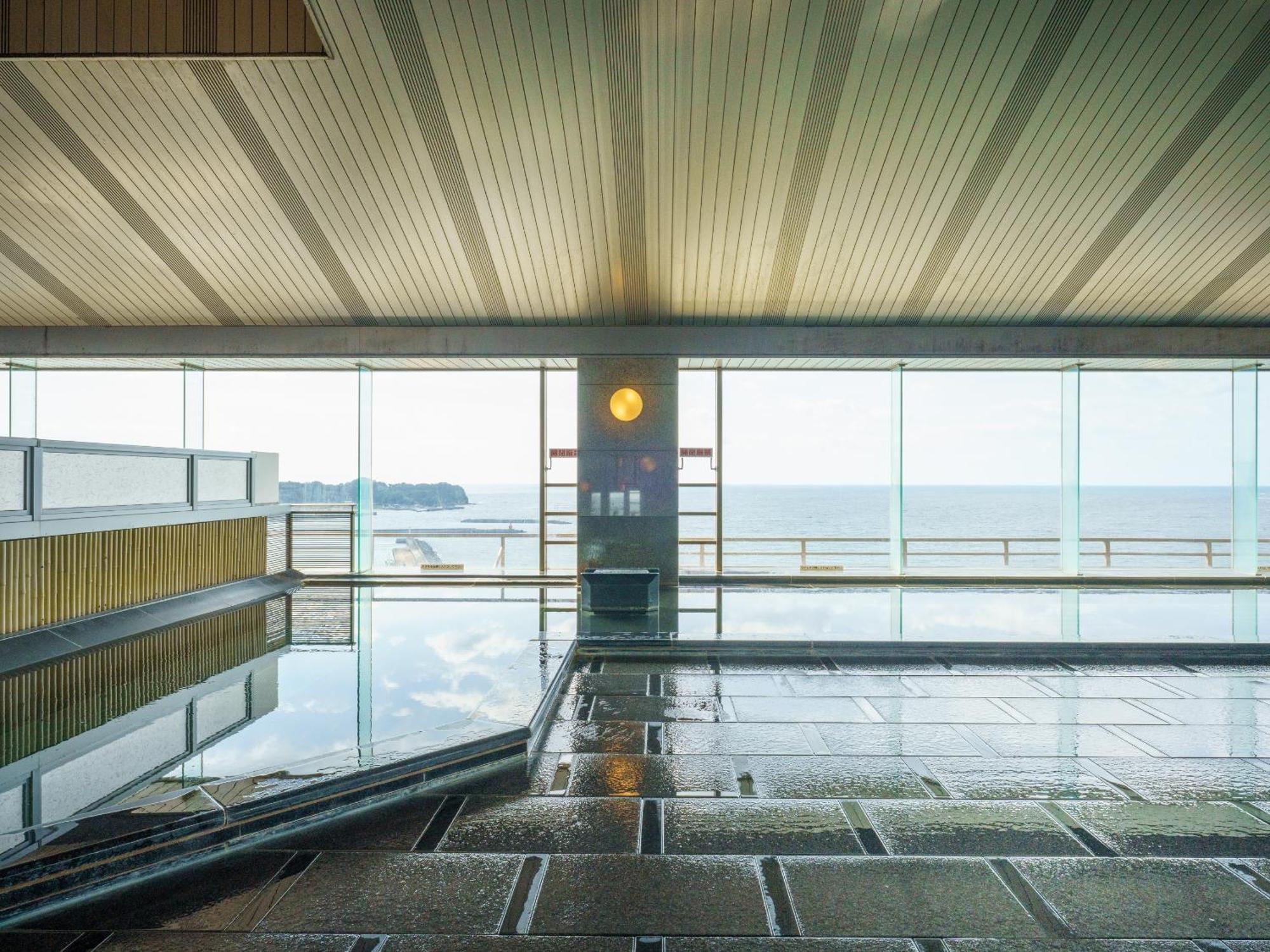 Mikazuki Sea-Park Hotel Katsuura كاتسورا المظهر الخارجي الصورة